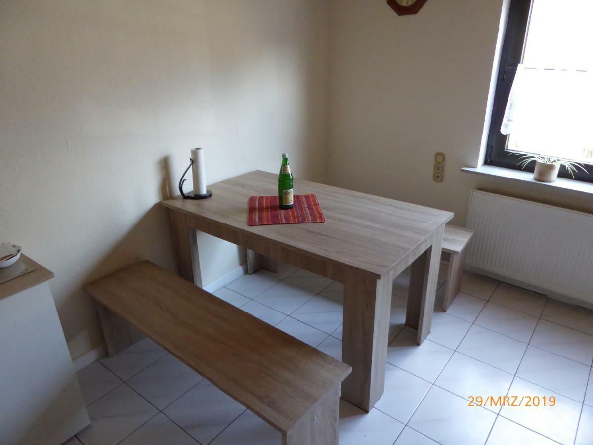 Flacht Monteurwohnung - Ferienwohnung Naehe Limburg An Der Lahn מראה חיצוני תמונה
