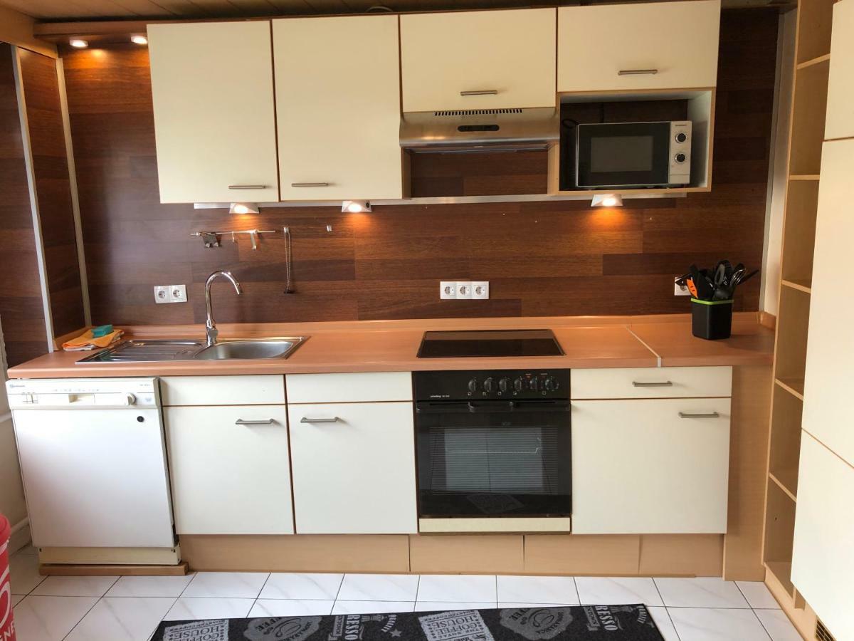 Flacht Monteurwohnung - Ferienwohnung Naehe Limburg An Der Lahn מראה חיצוני תמונה
